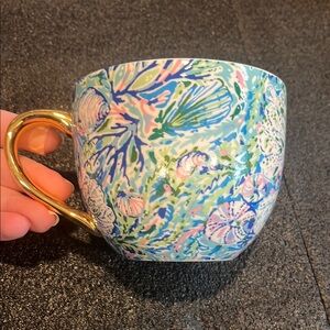 NWT Lilly Pulitzer Mug with Gold Handle
